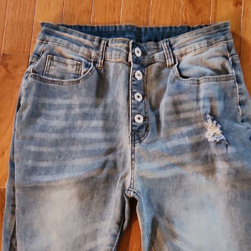 Stylish Blue Distressed Women Button Fly Jeans